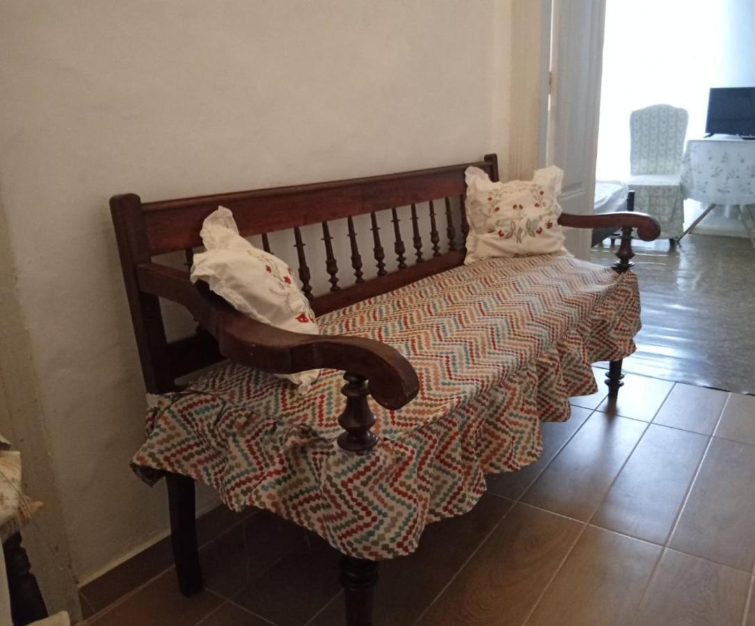 Marthas Traditional House Сими Екстериор снимка