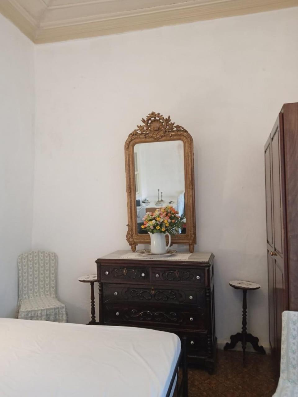 Marthas Traditional House Сими Екстериор снимка